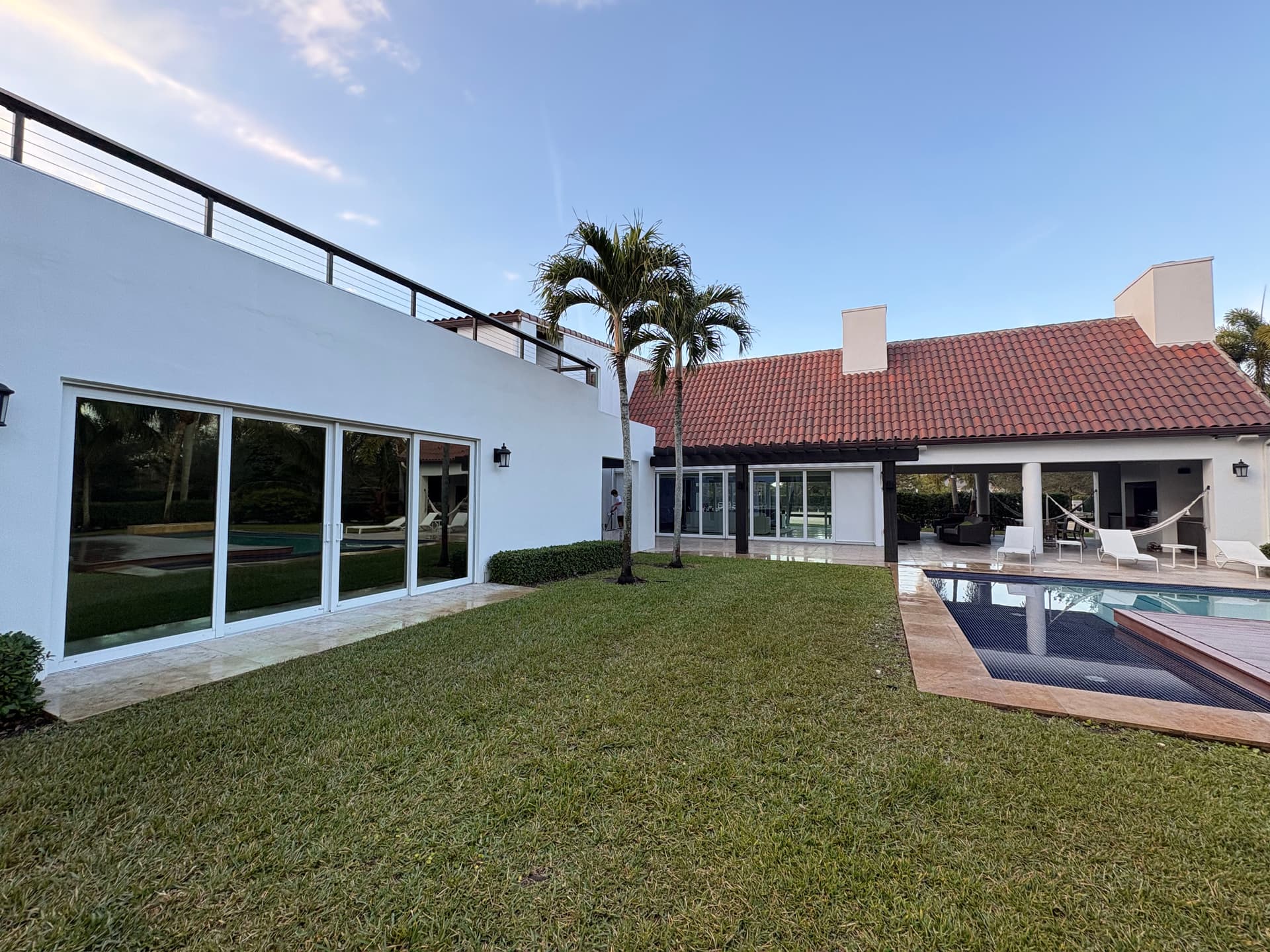 Gallery photos for Brightening Wellington's Views with Sparkling Clean Windows: Image #1