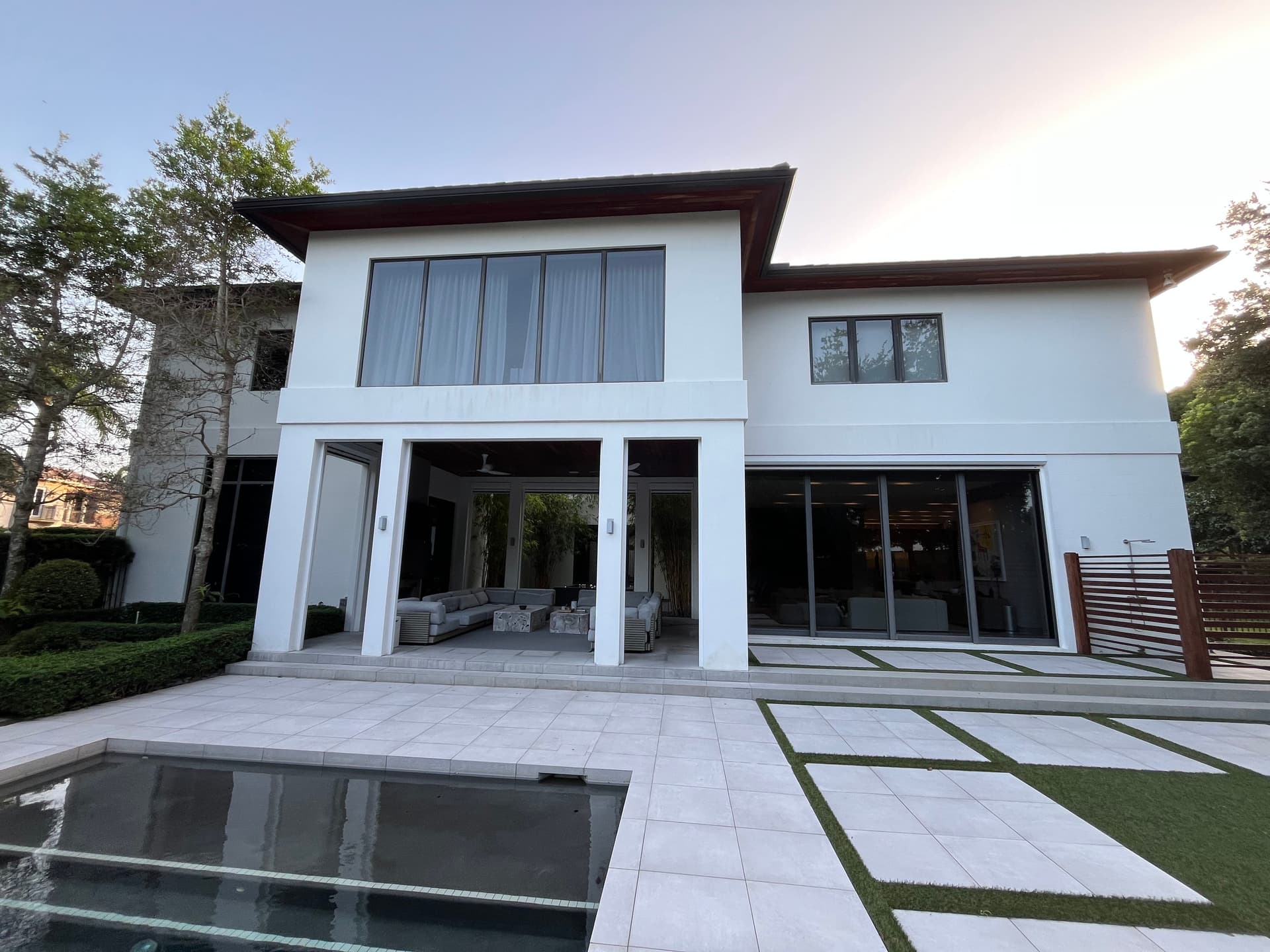 Gallery photos for Exterior Window Cleaning for Boca Raton Homes Done Right: Image #1