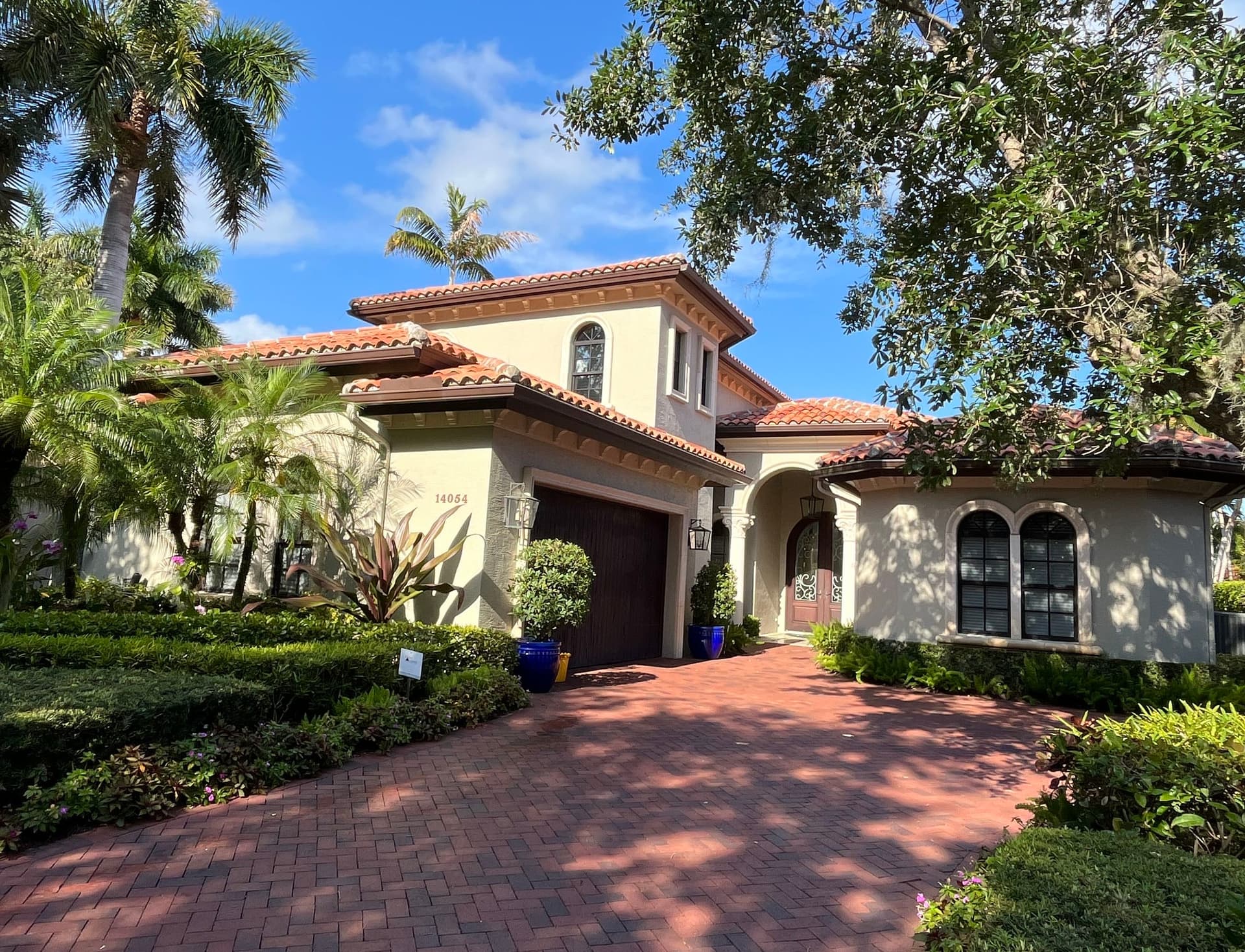 Gallery photos for Clean Windows Make the Whole House Look Better: Image #1