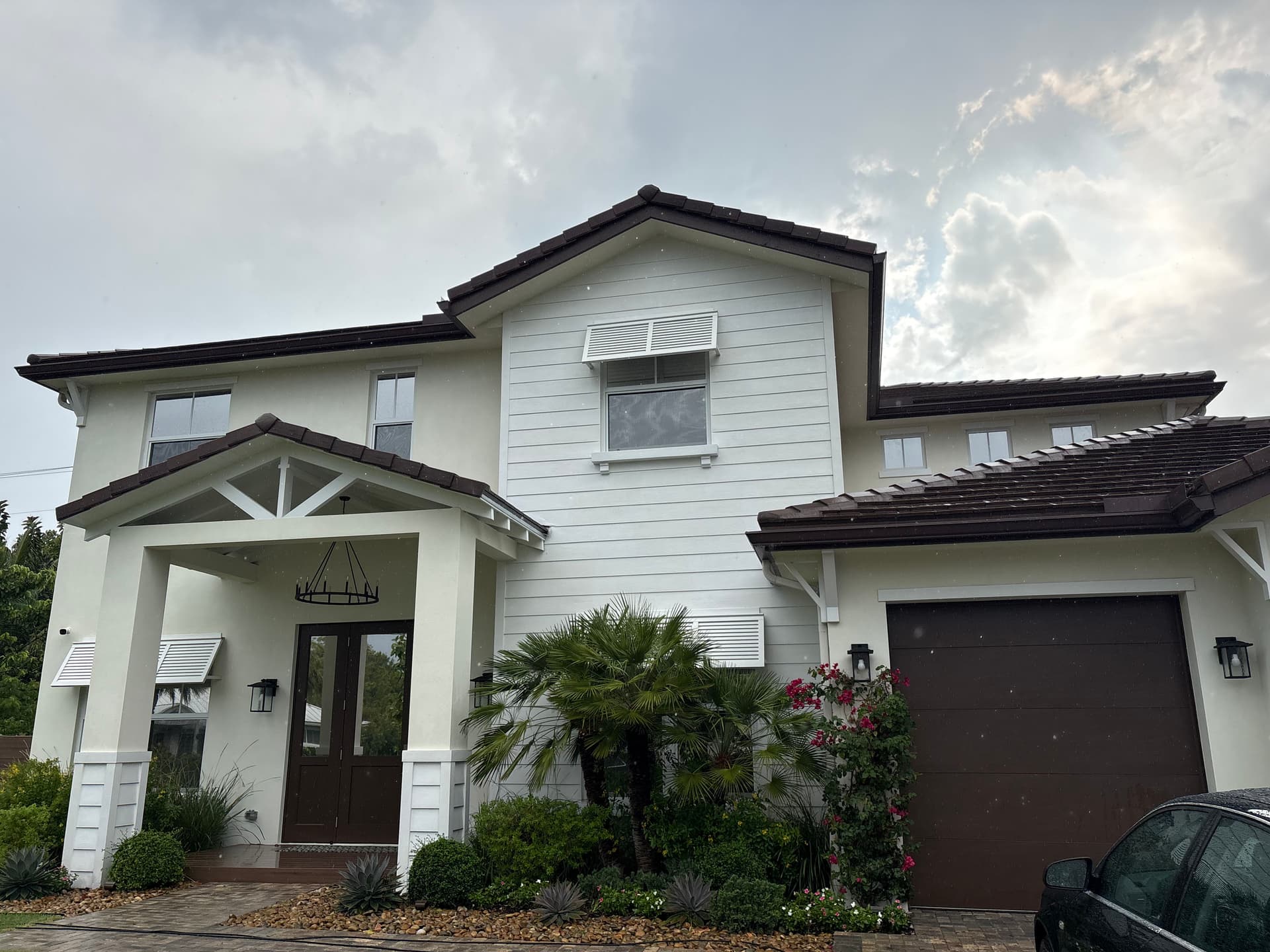 Spotless Windows on a Beautiful Boca Raton Home image