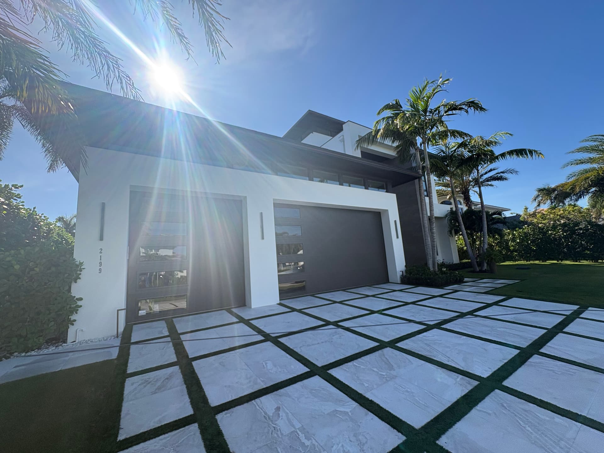 Gallery photos for Clean Windows Make the Whole Home Shine: Image #4