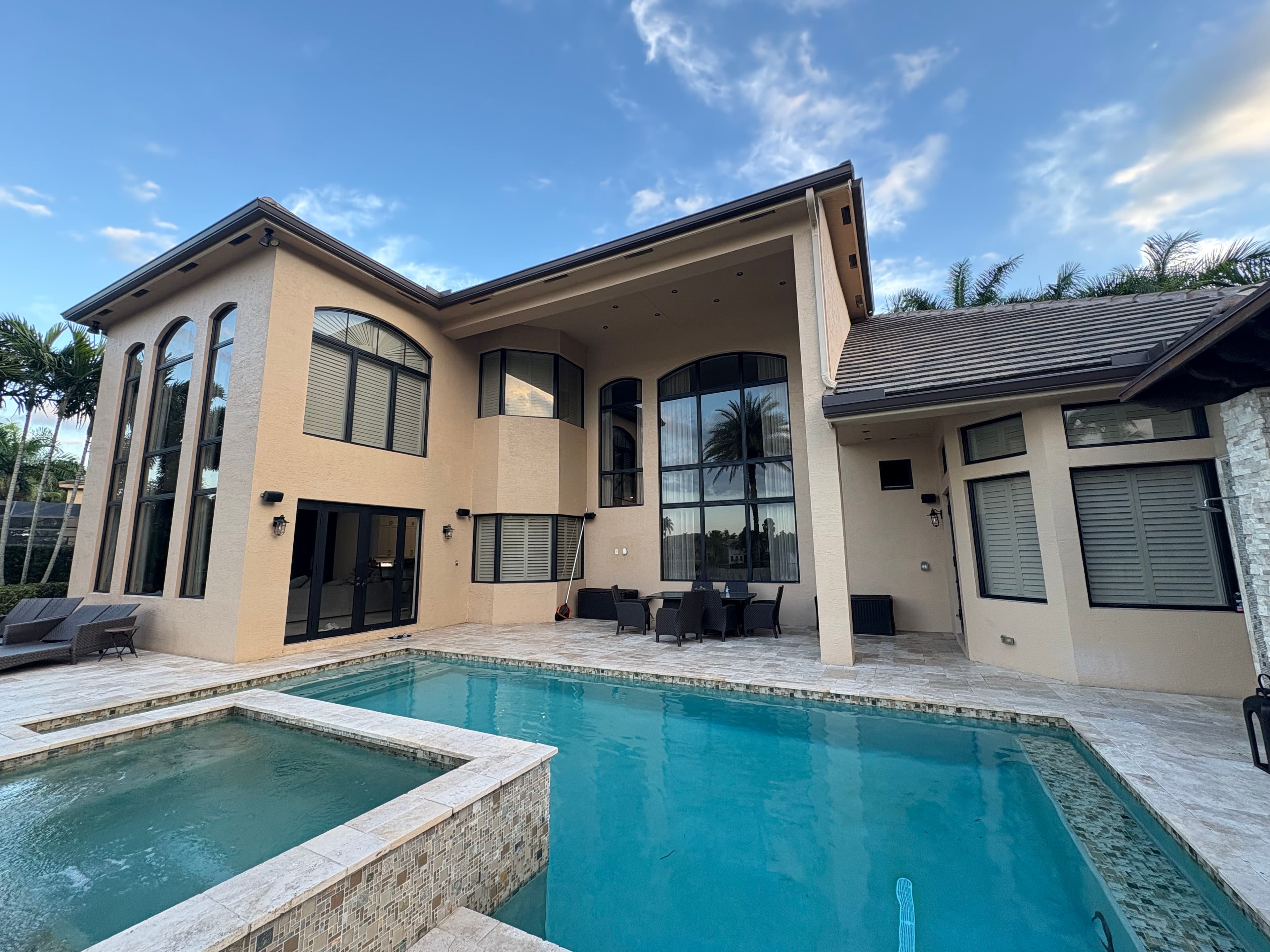 Project Sparkling Exterior Window Cleaning for a Picturesque Home image