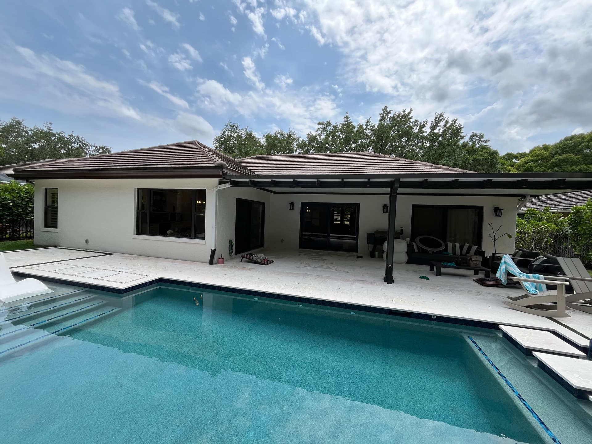 Quarterly Exterior Window Cleaning Service in Jupiter FL image