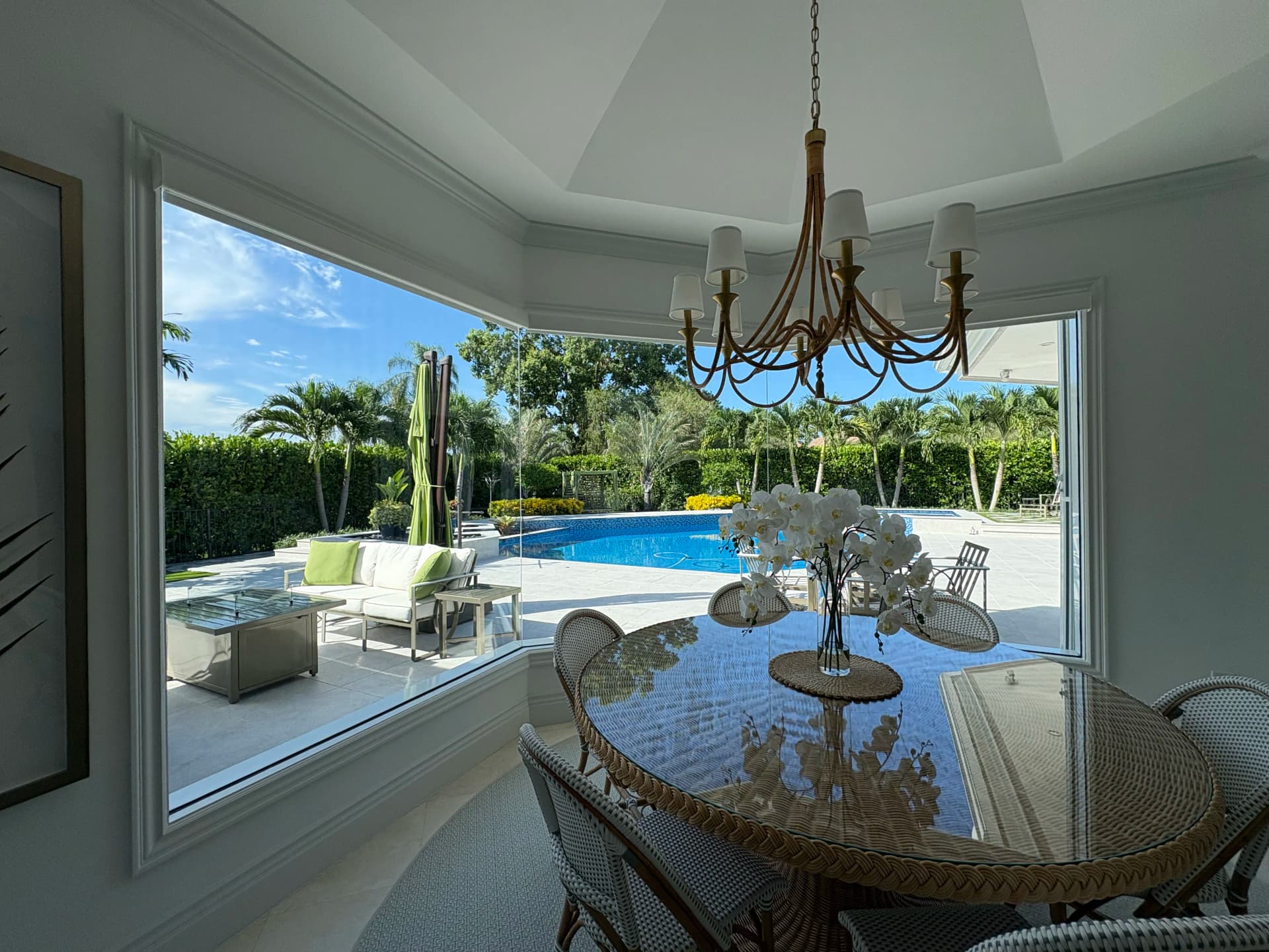 Gallery photos for Interior and Exterior Window Cleaning in Palm Beach Gardens: Image #2