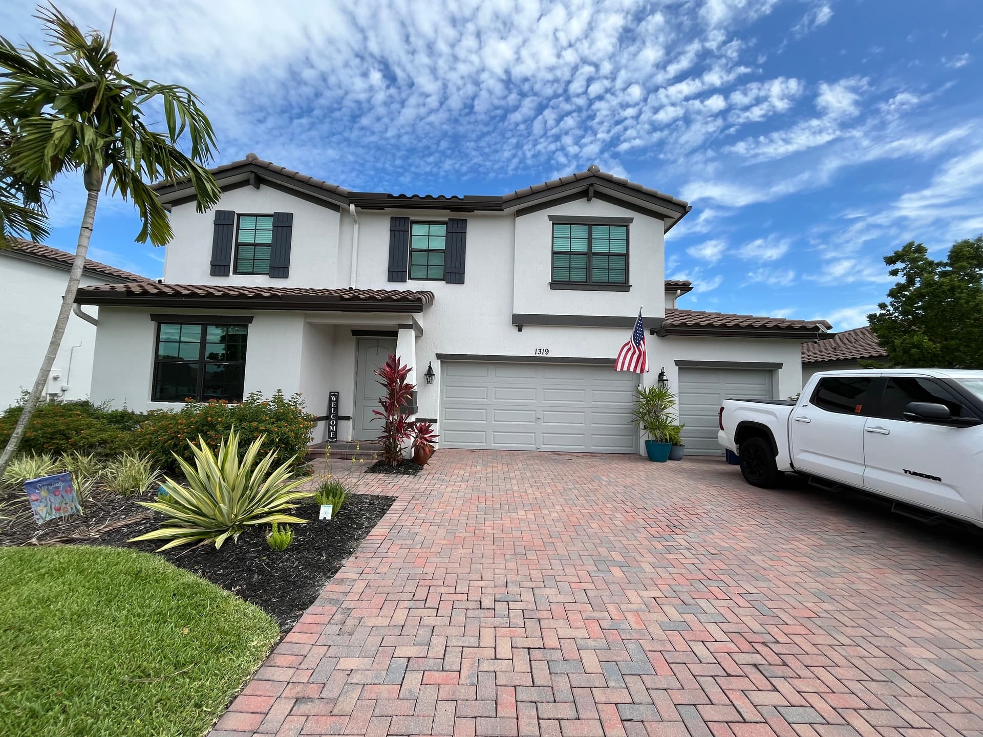 Exterior Window Cleaning for a Palm Beach County Home image