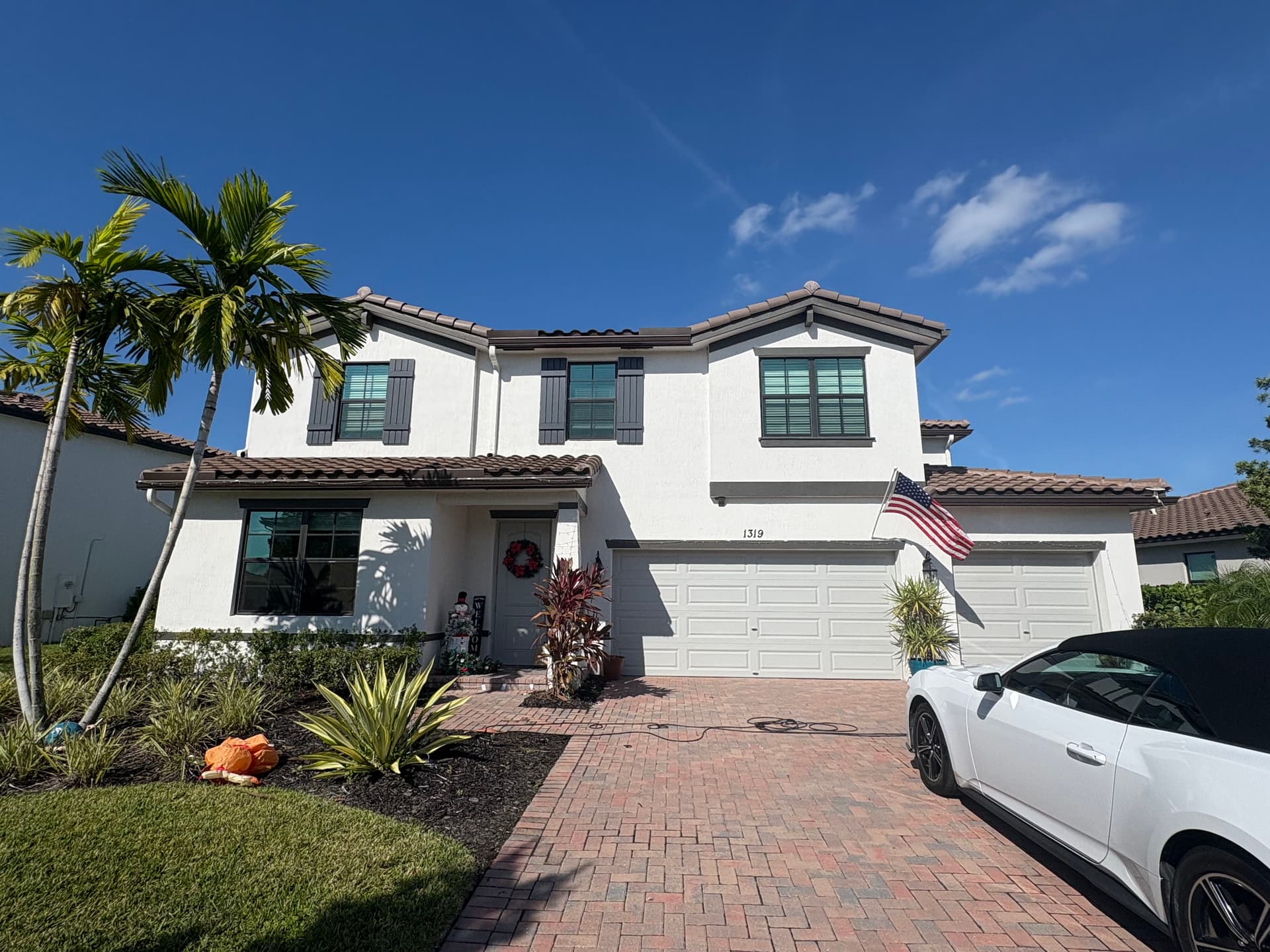 Beautiful Window Cleaning in Bellasera image