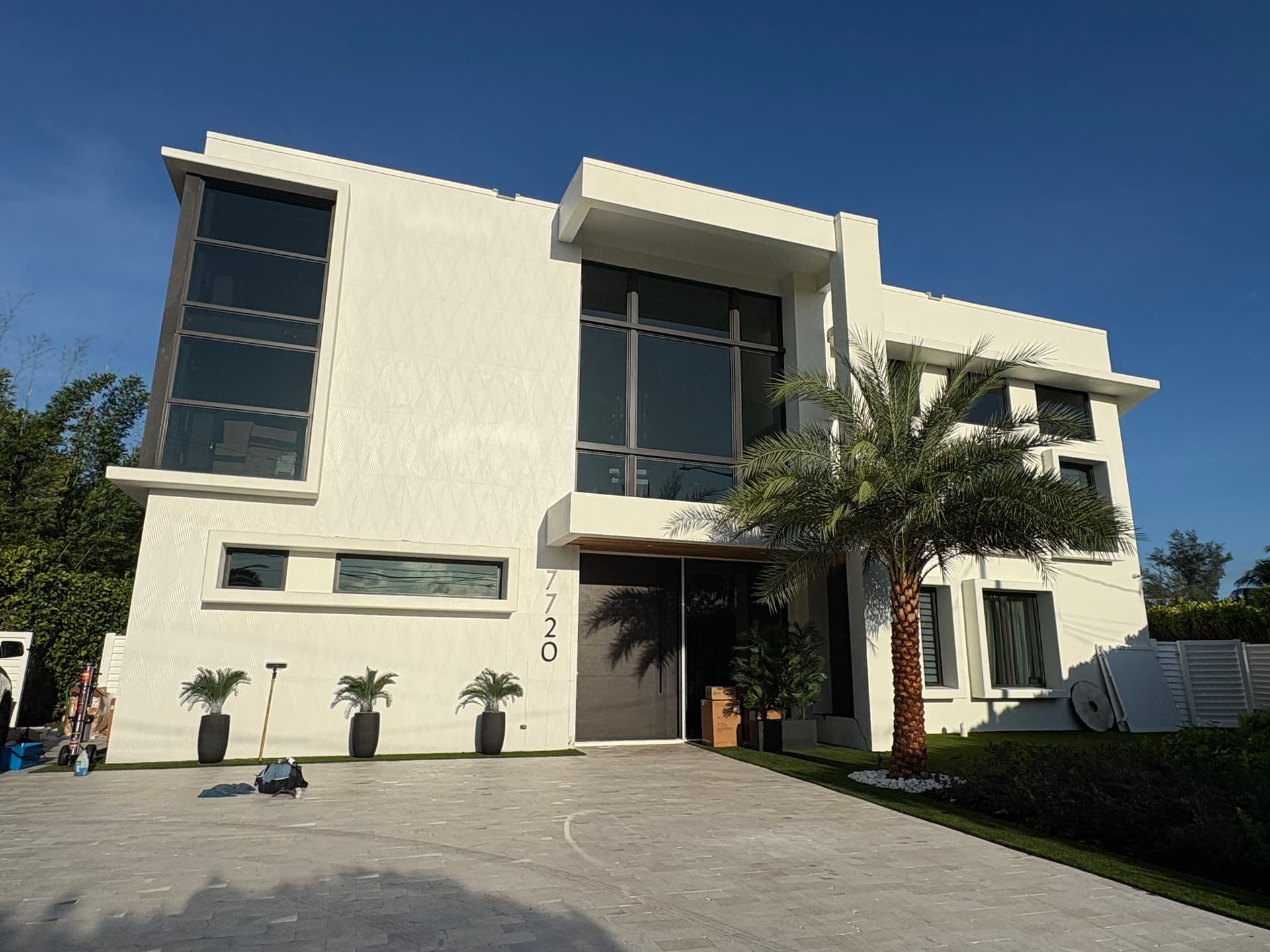 Gallery photos for Sparkling Window Perfection in West Palm Beach: Image #1