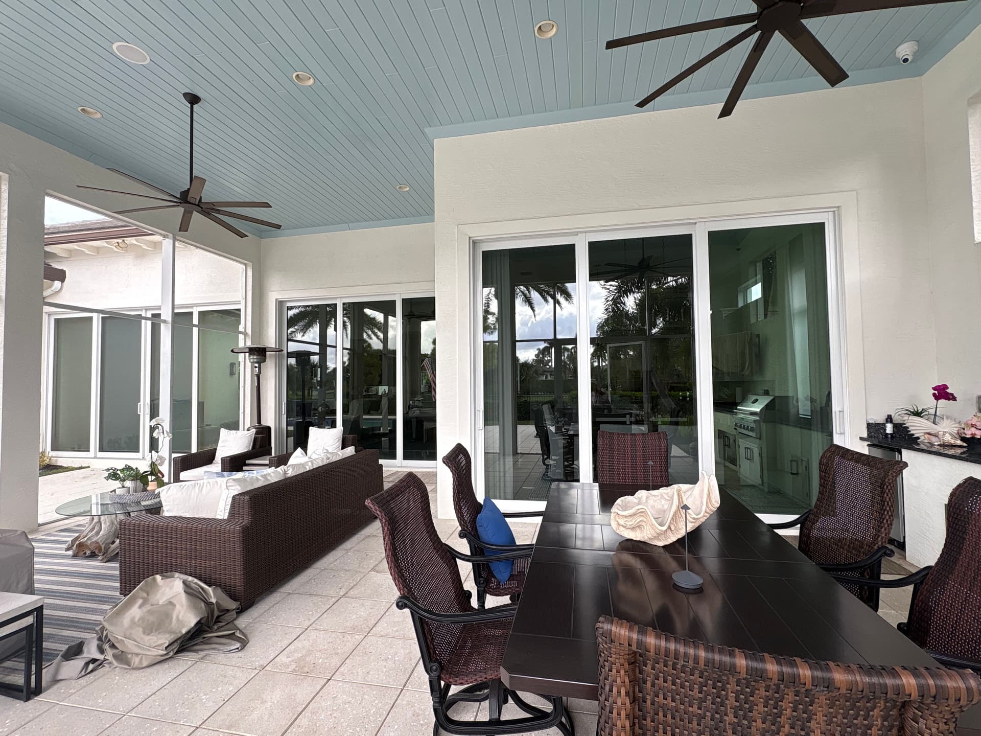 Gallery photos for Sparkling Clean Windows at Breakers West: Image #4