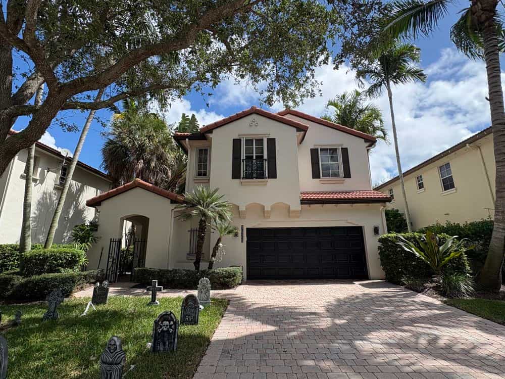 Hero image for Bloom Cleaning Company