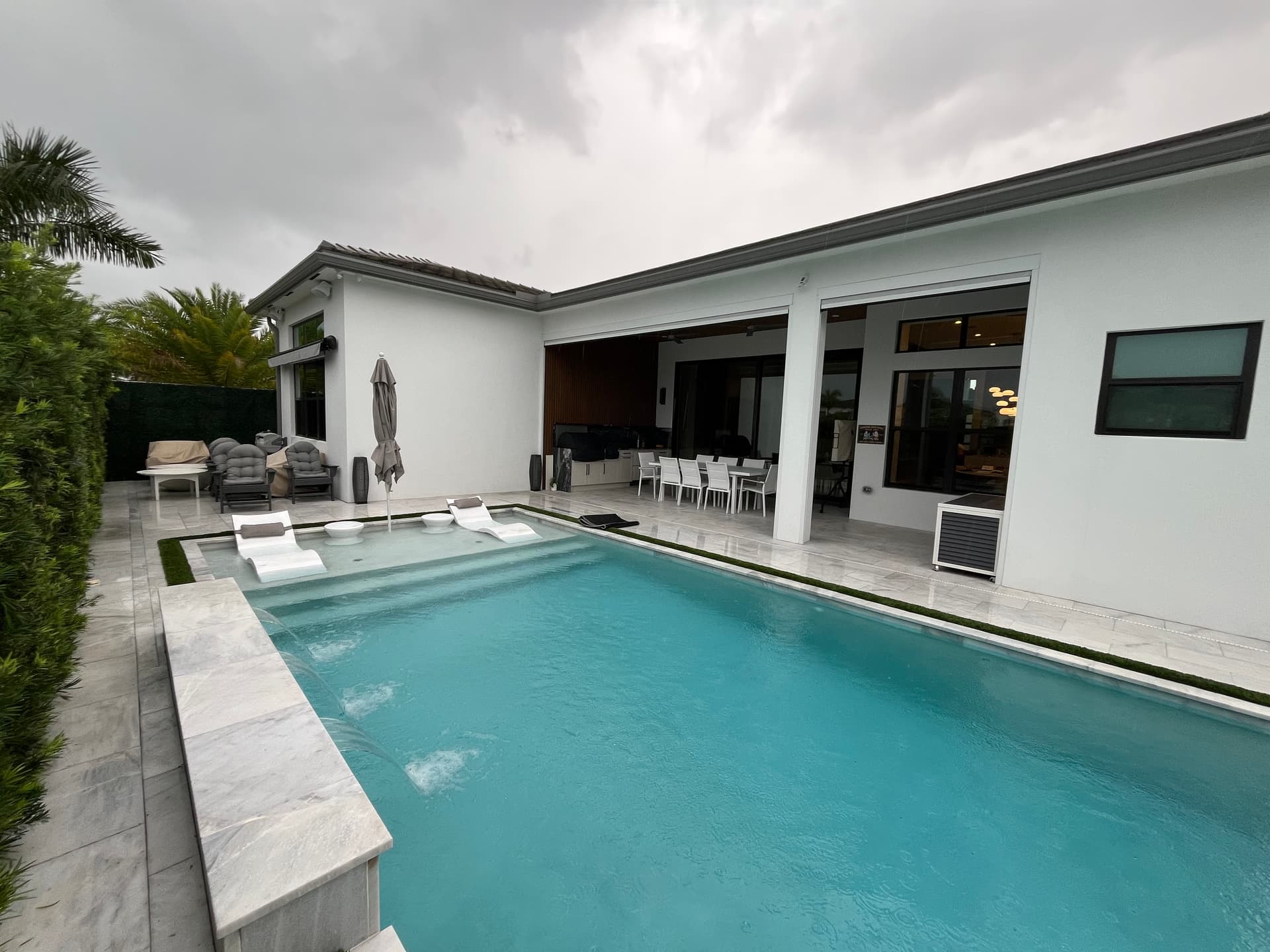 Gallery photos for Window Cleaning Across Palm Beach FL Gated Communities and Luxury Estates: Image #2