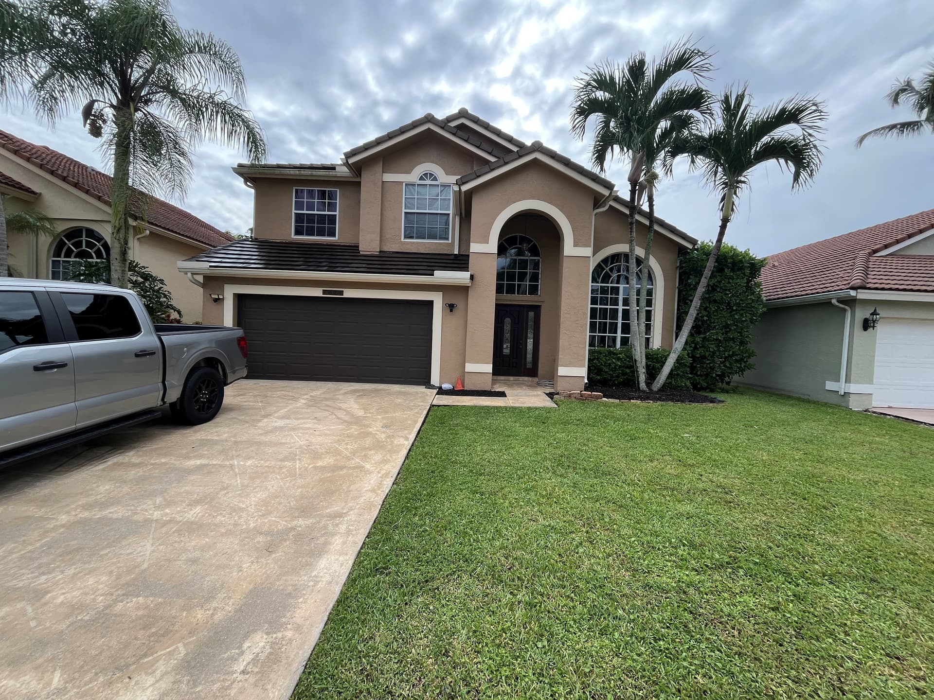 Gallery photos for Window Cleaning Across Palm Beach FL Gated Communities and Luxury Estates: Image #1