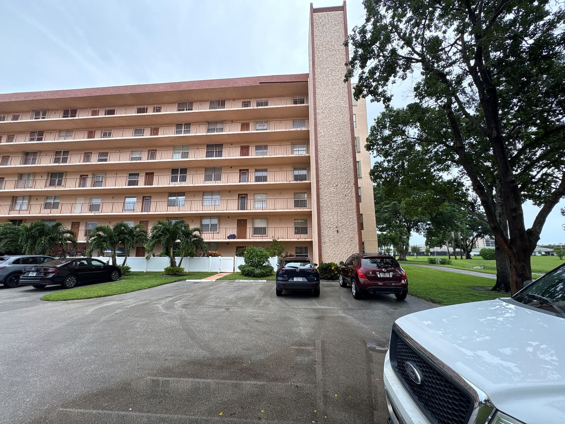 Exterior Window Cleaning in Delray Beach FL image