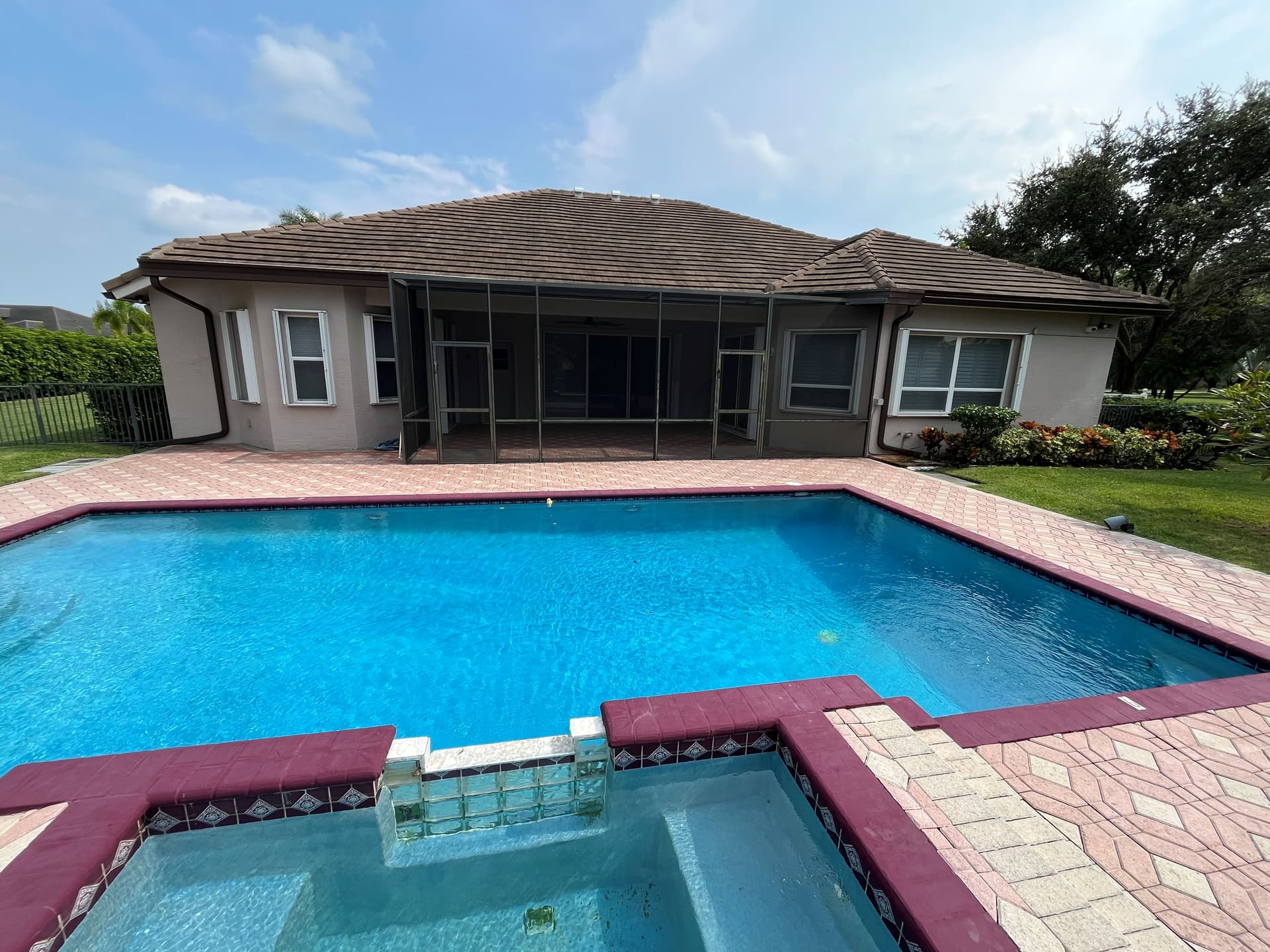 Gallery photos for Exterior Window Cleaning on Beautiful West Palm Beach Homes: Image #4