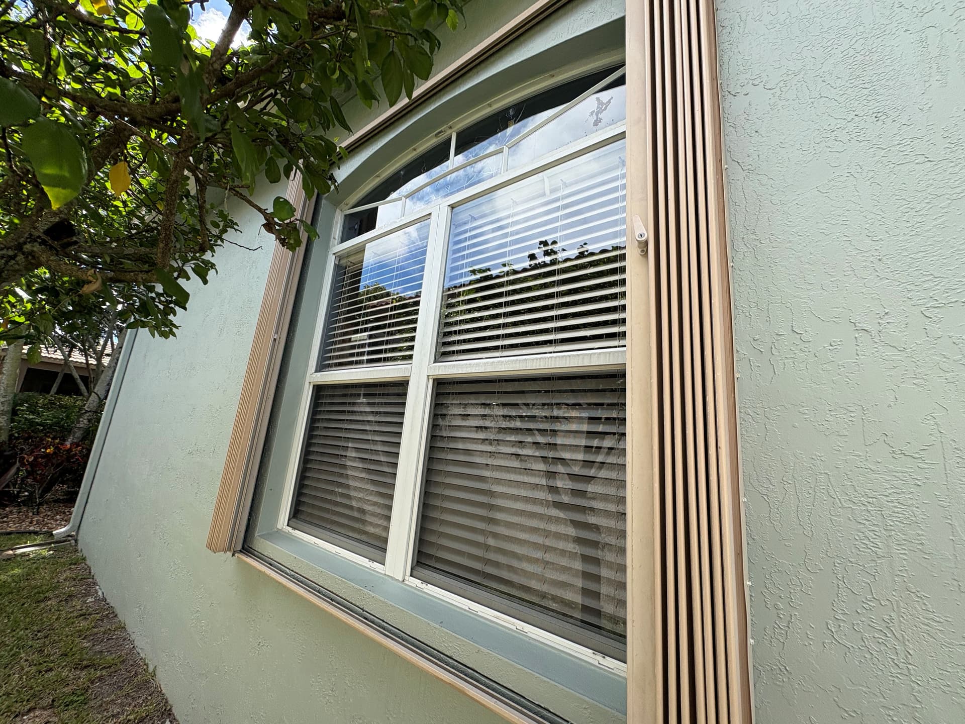 Gallery photos for Exterior Window Cleaning Done Right in Greenacres FL: Image #1