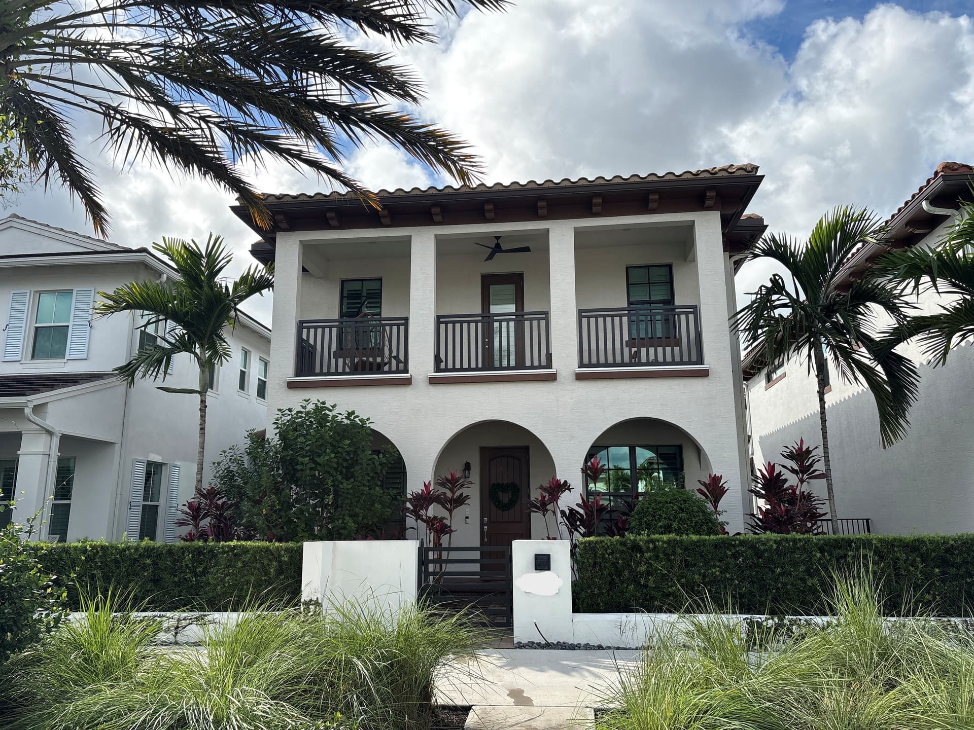 Full Exterior Window Cleaning on a Two-Story Home in Palm Beach Gardens image
