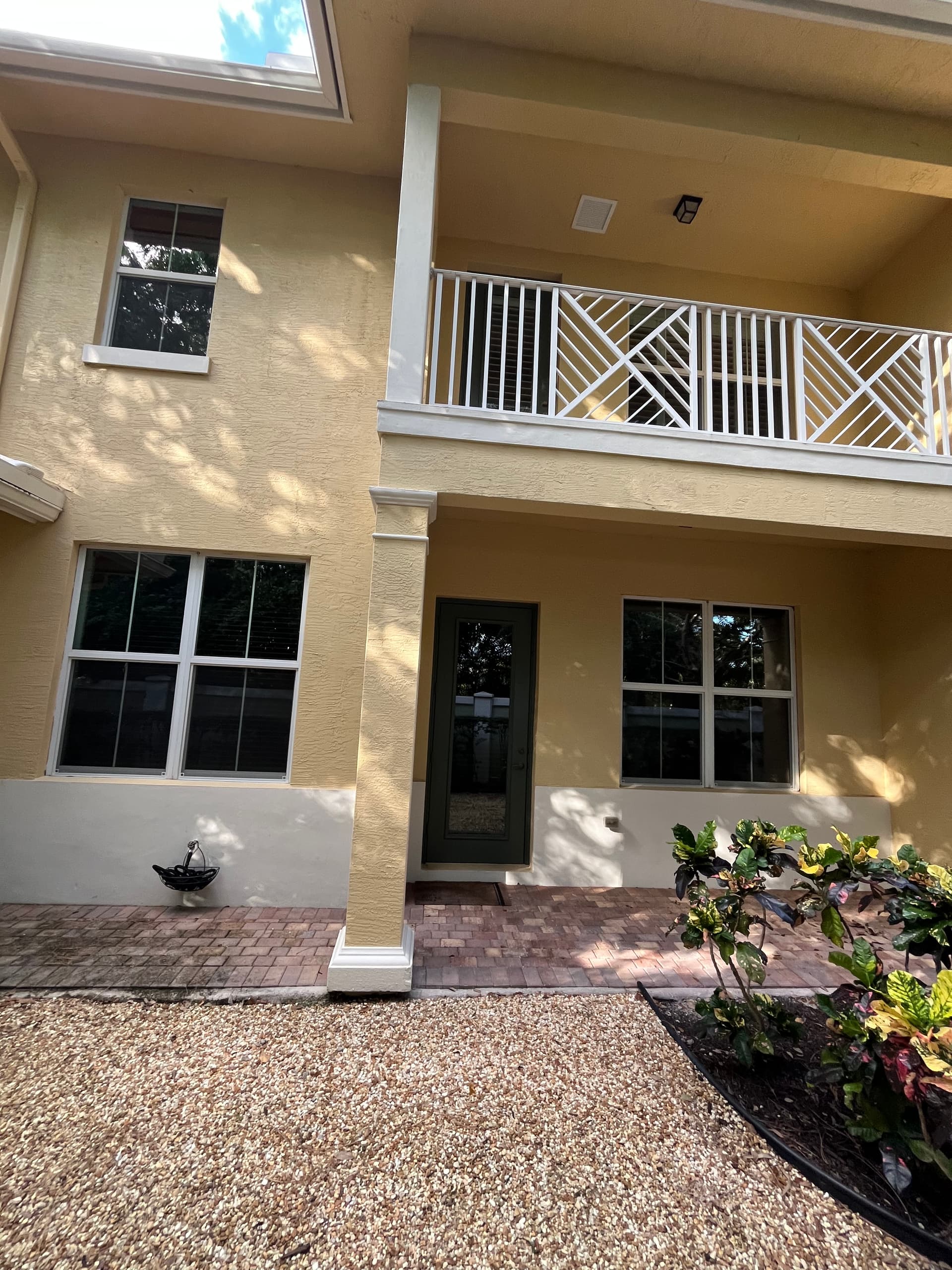 Gallery photos for Two-Story Home Gets a Full Exterior Window Cleaning in Palm Beach Gardens: Image #1
